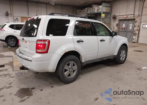 2011 Ford Escape Xlt from USA, damaged, VIN 1FMCU9D78BKB85639